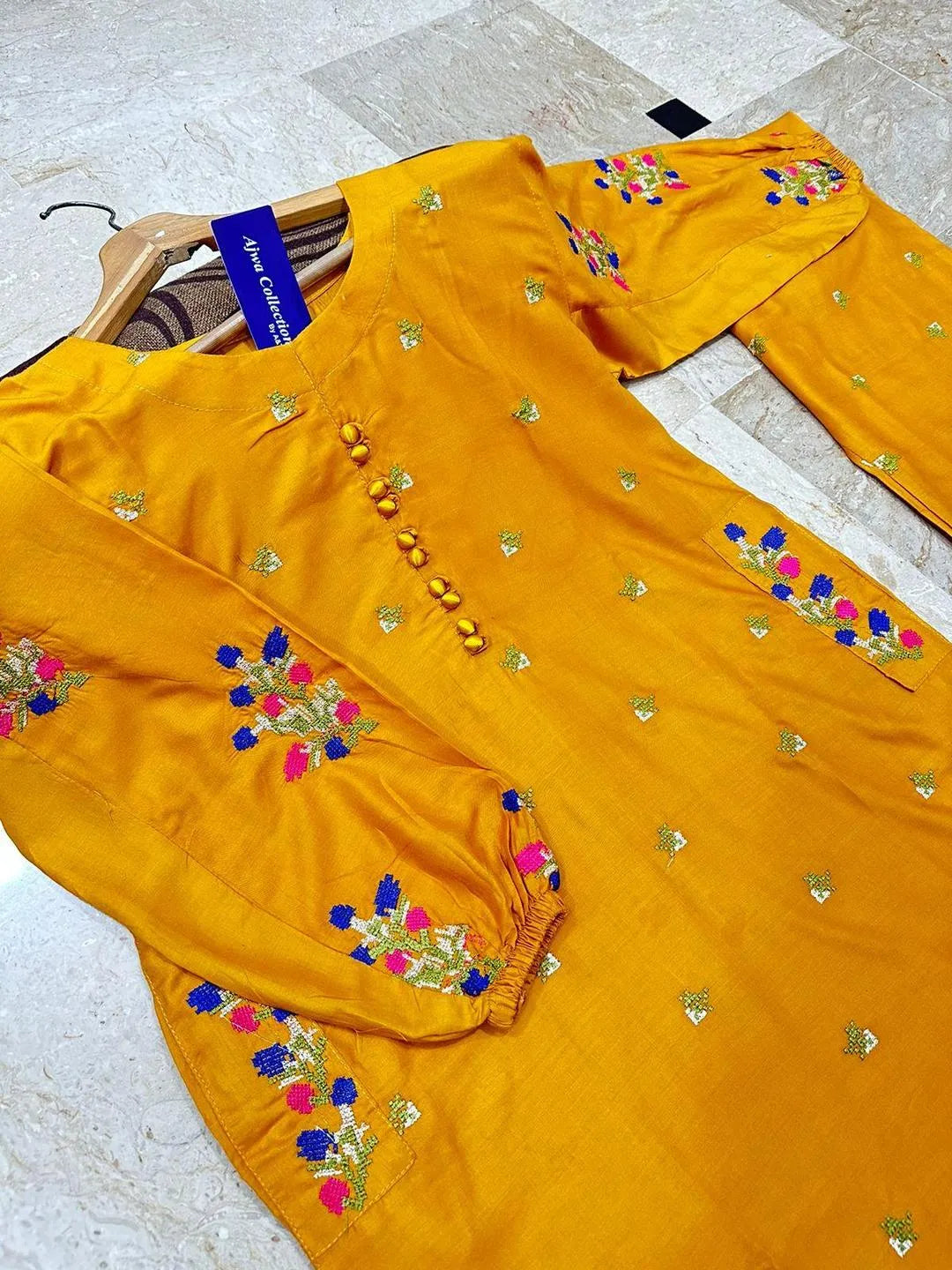 Embroidery 2pice Suit