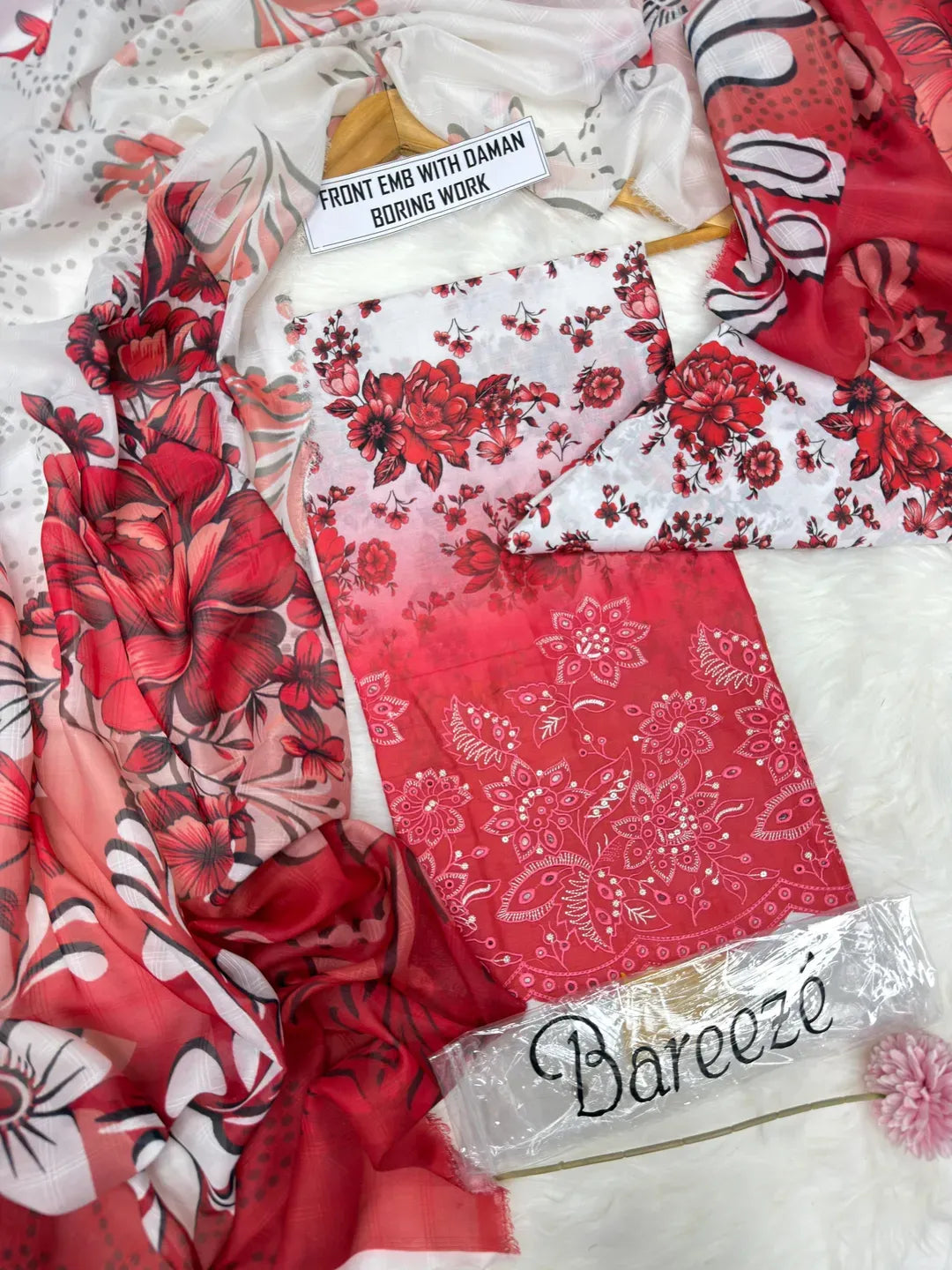 Bareeze Embroidery Lawn 3Pice